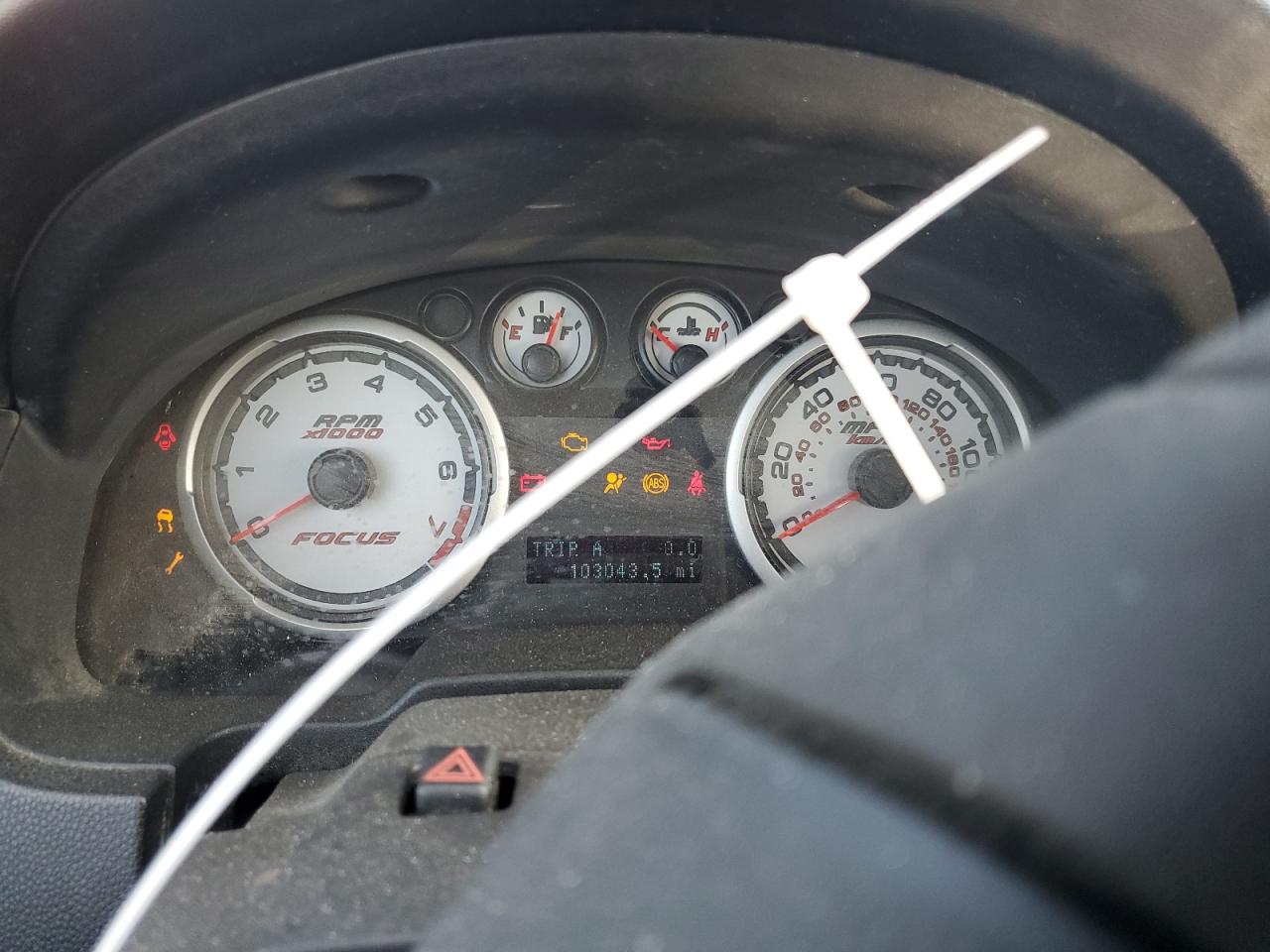 2010 Ford Focus - Image 9