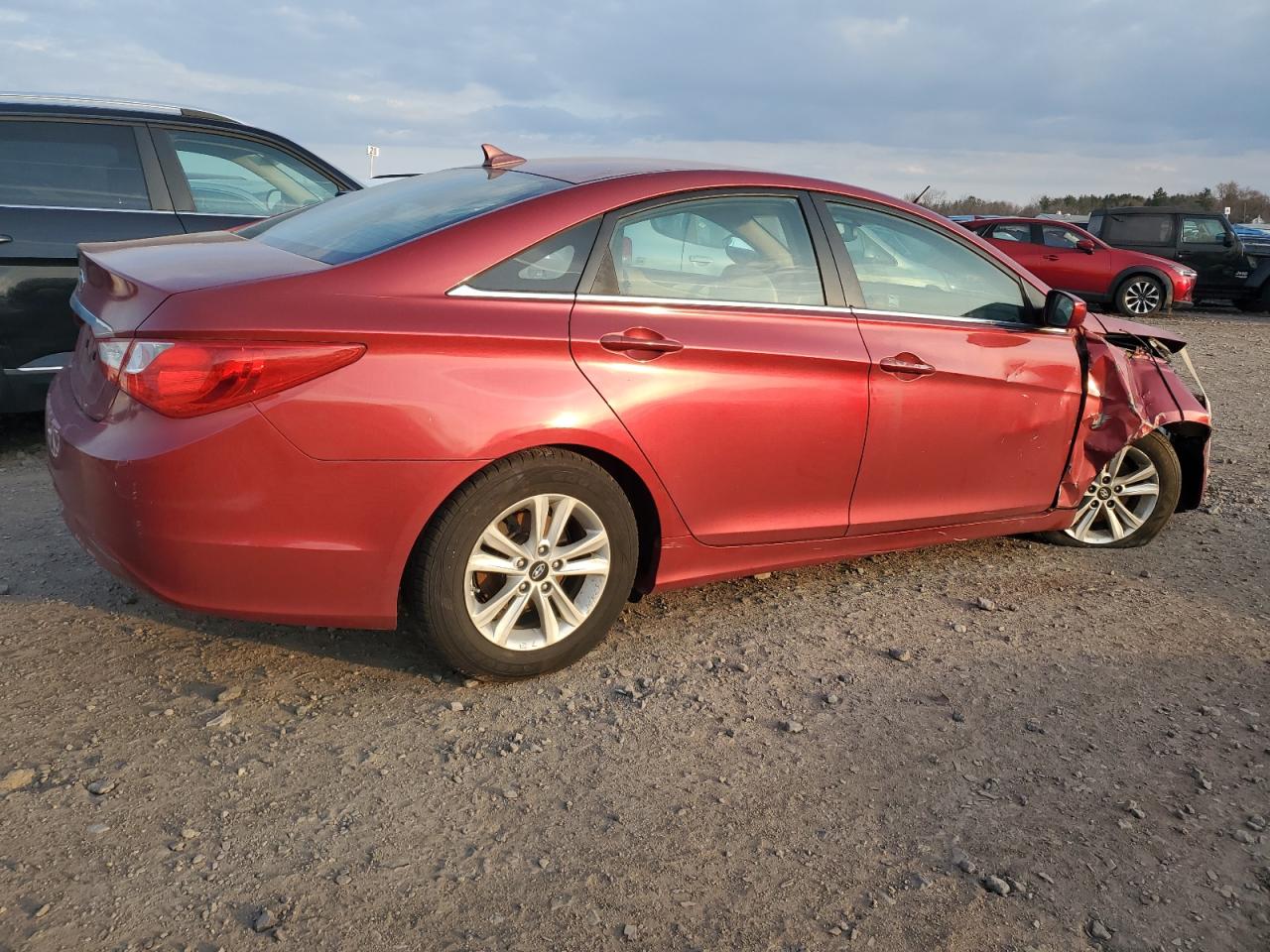 2011 Hyundai Sonata - Image 3
