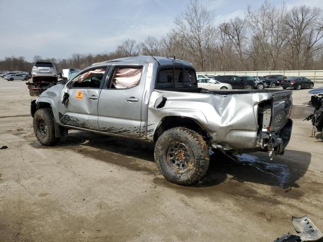  TOYOTA TACOMA 2021 Srebrny