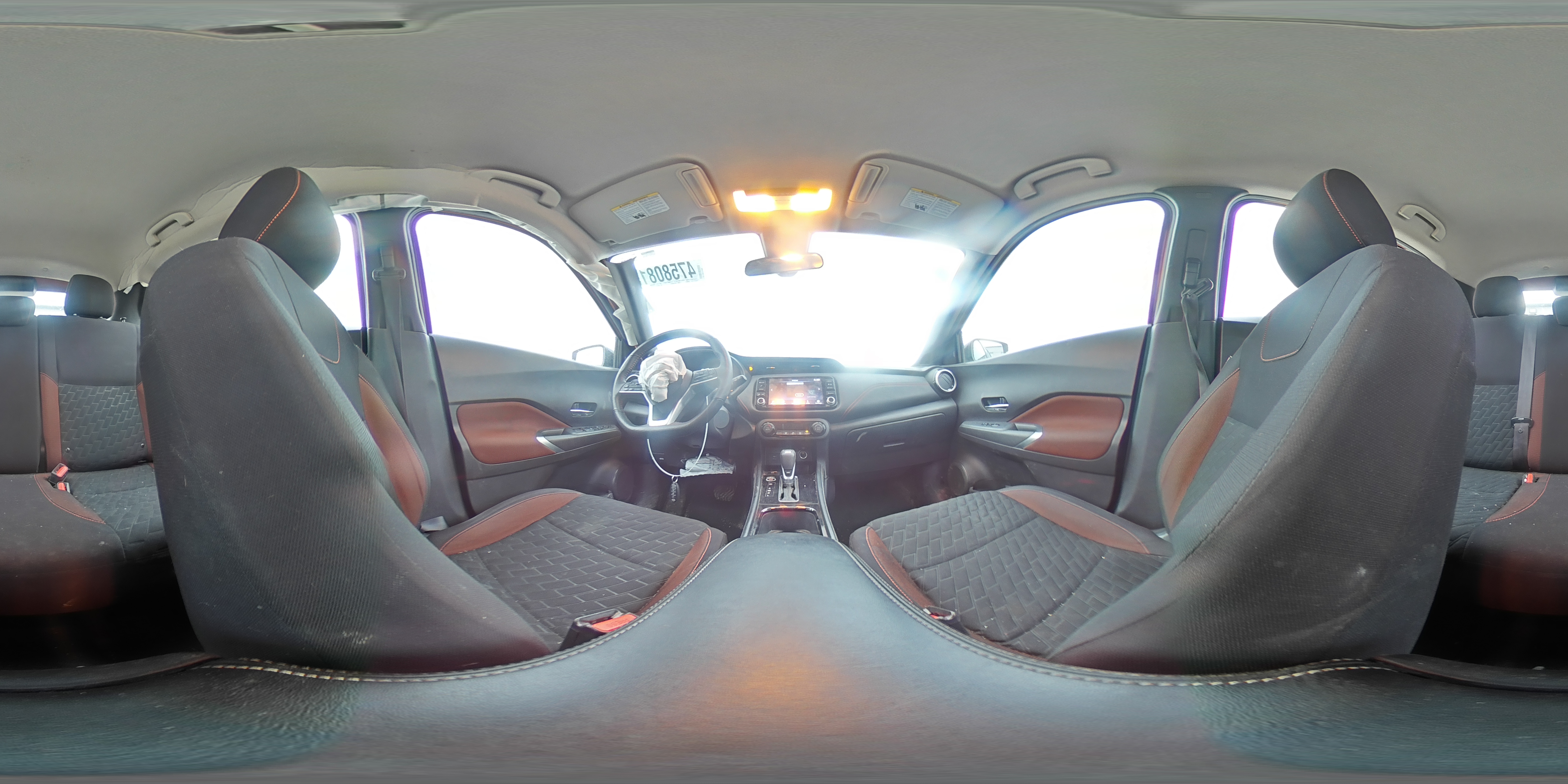 2022 Nissan Kicks - Image 13