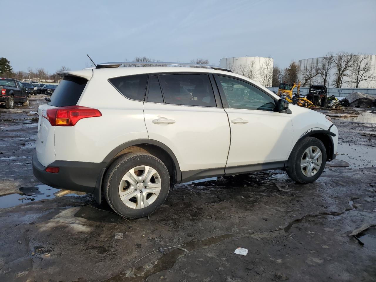 2015 Toyota RAV 4 - Image 3