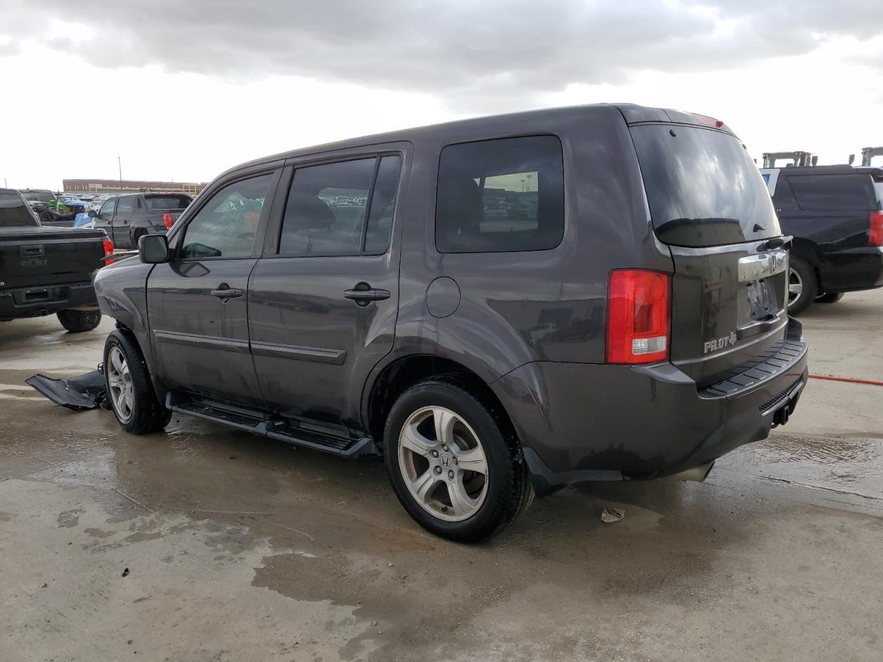 2014 Honda Pilot - Image 2