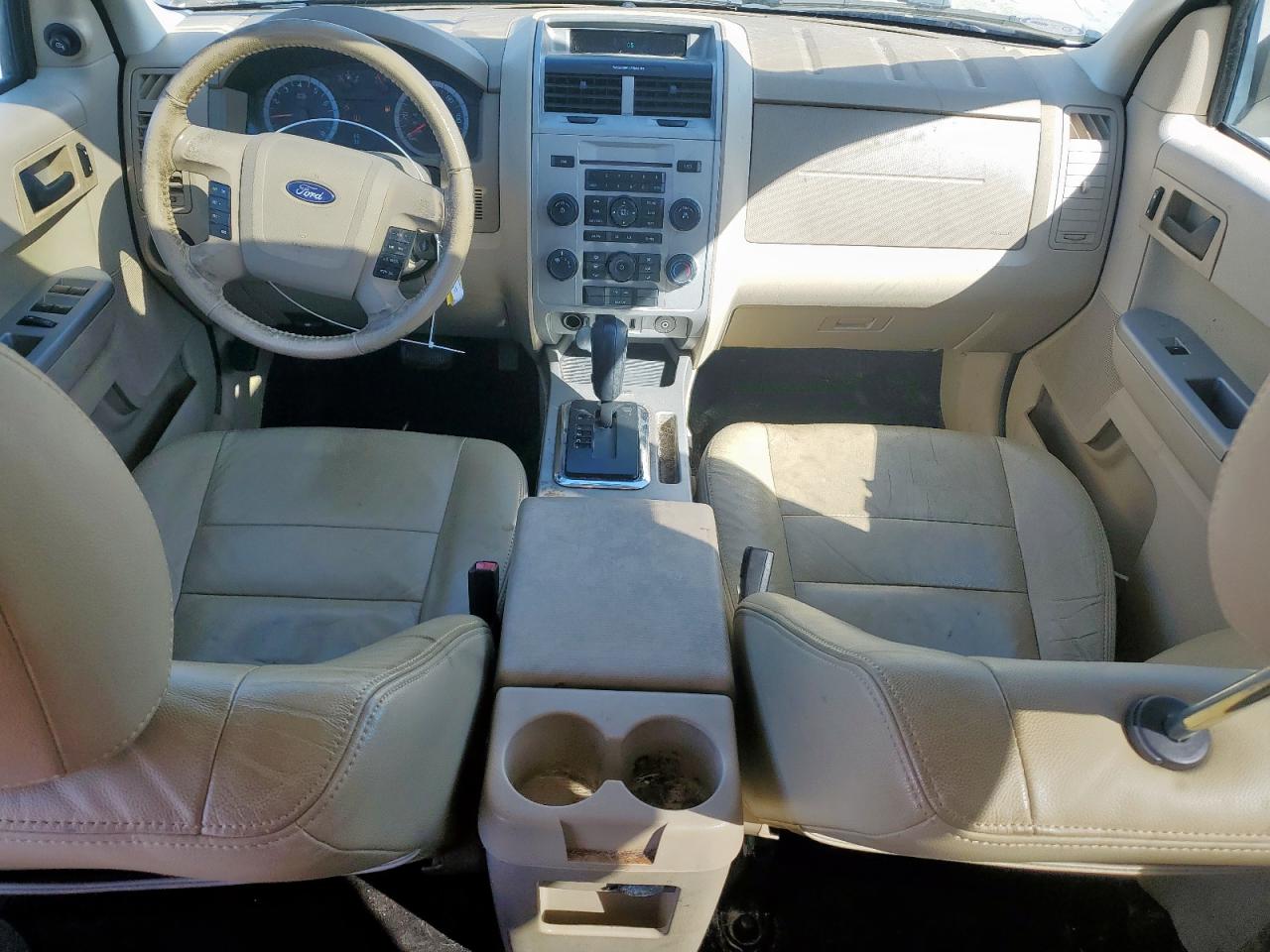 2012 Ford Escape - Image 8