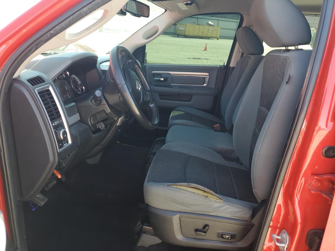 2017 RAM 1500 - Image 7