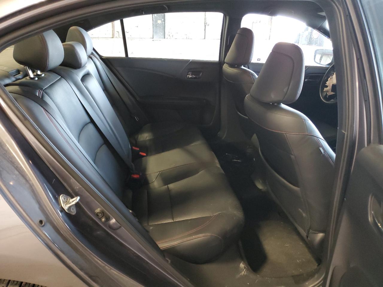 2017 Honda Accord - Image 11