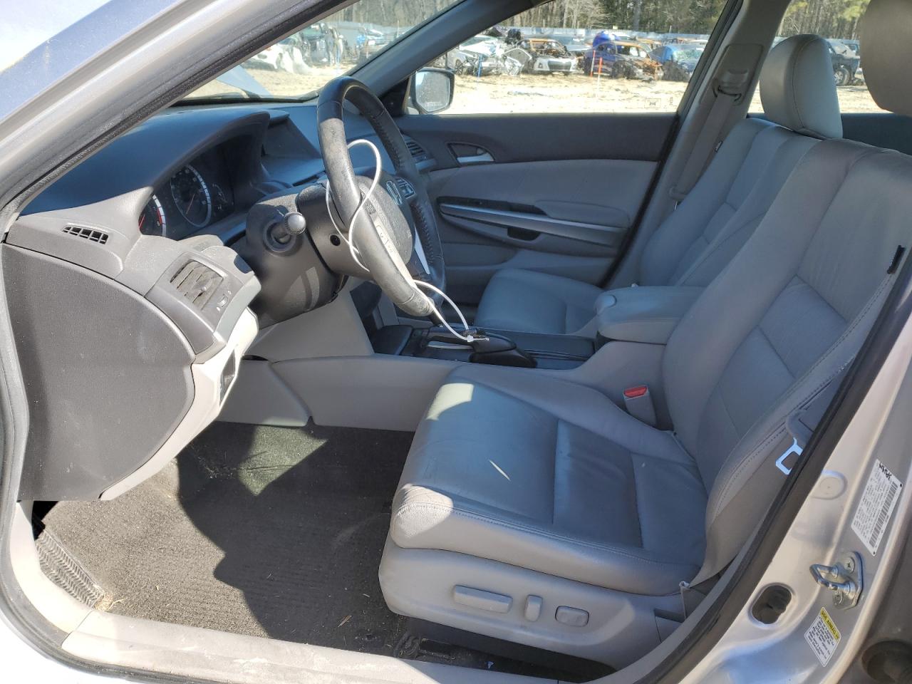 2010 Honda Accord - Image 7