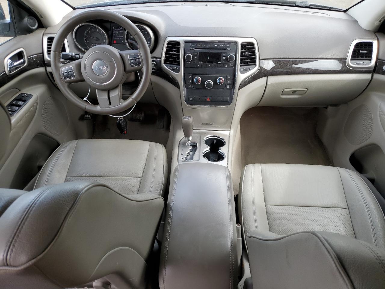 2011 Jeep Grand Cherokee - Image 8
