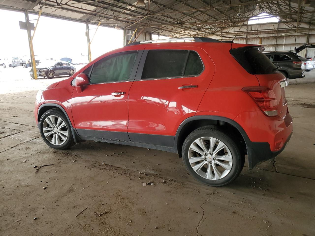 2020 Chevrolet Trax - Image 2