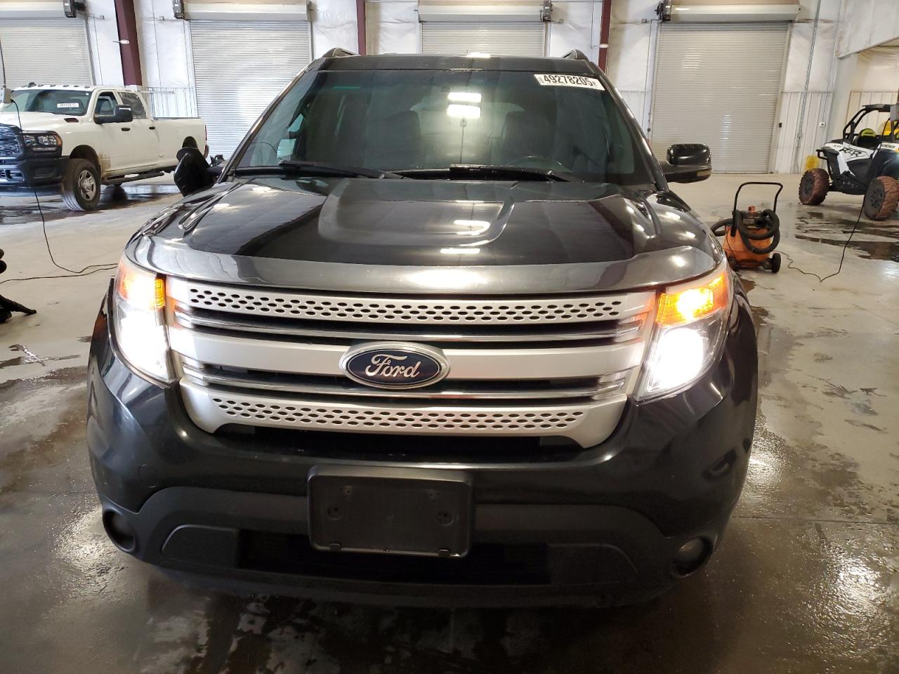 2011 Ford Explorer - Image 5