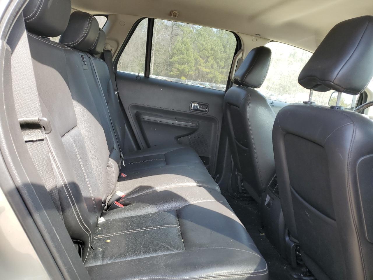 2008 Ford Edge - Image 12