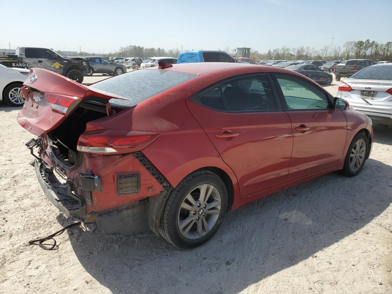 2017 Hyundai Elantra - Image 3