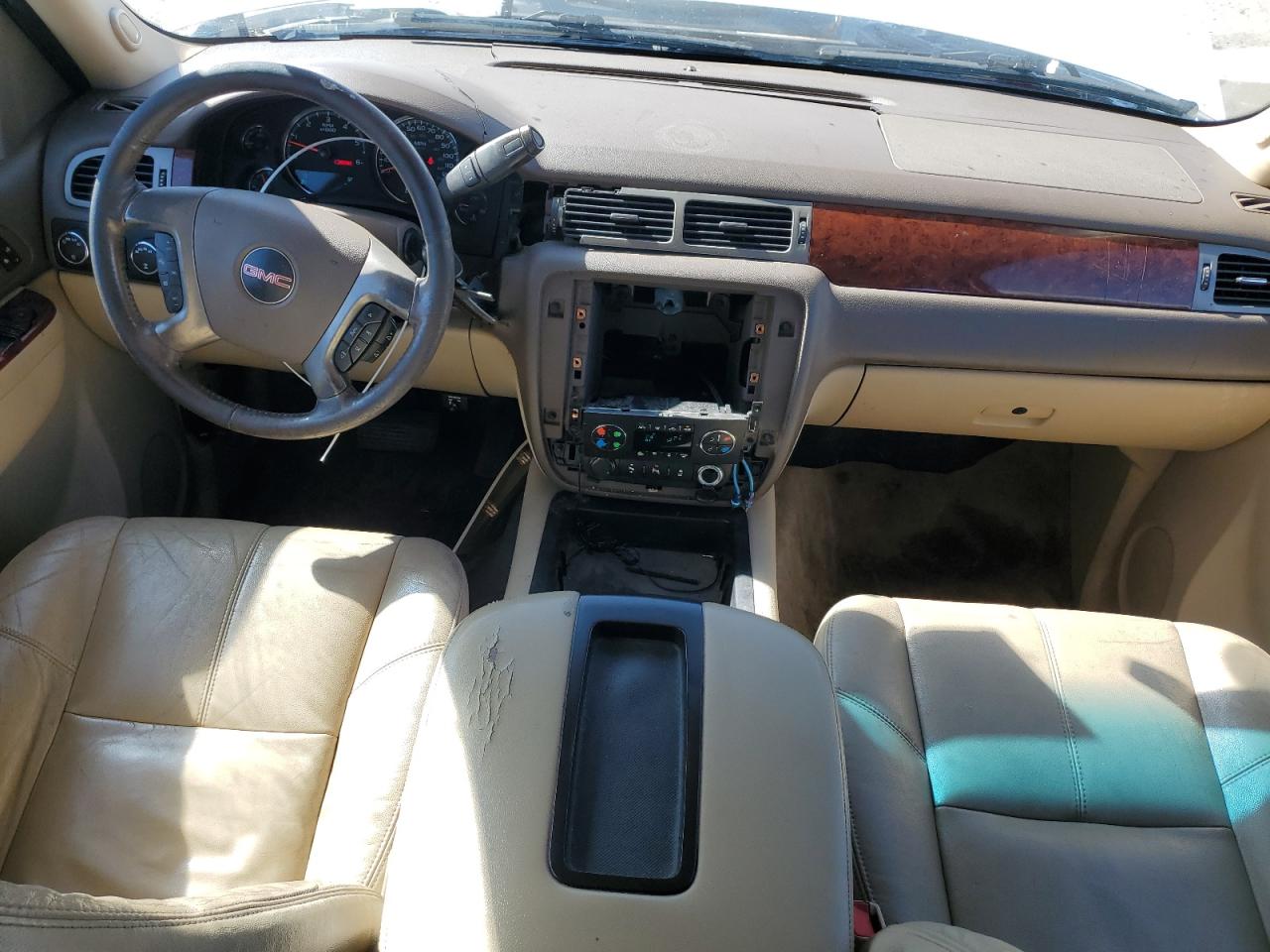 2013 GMC Yukon - Image 8