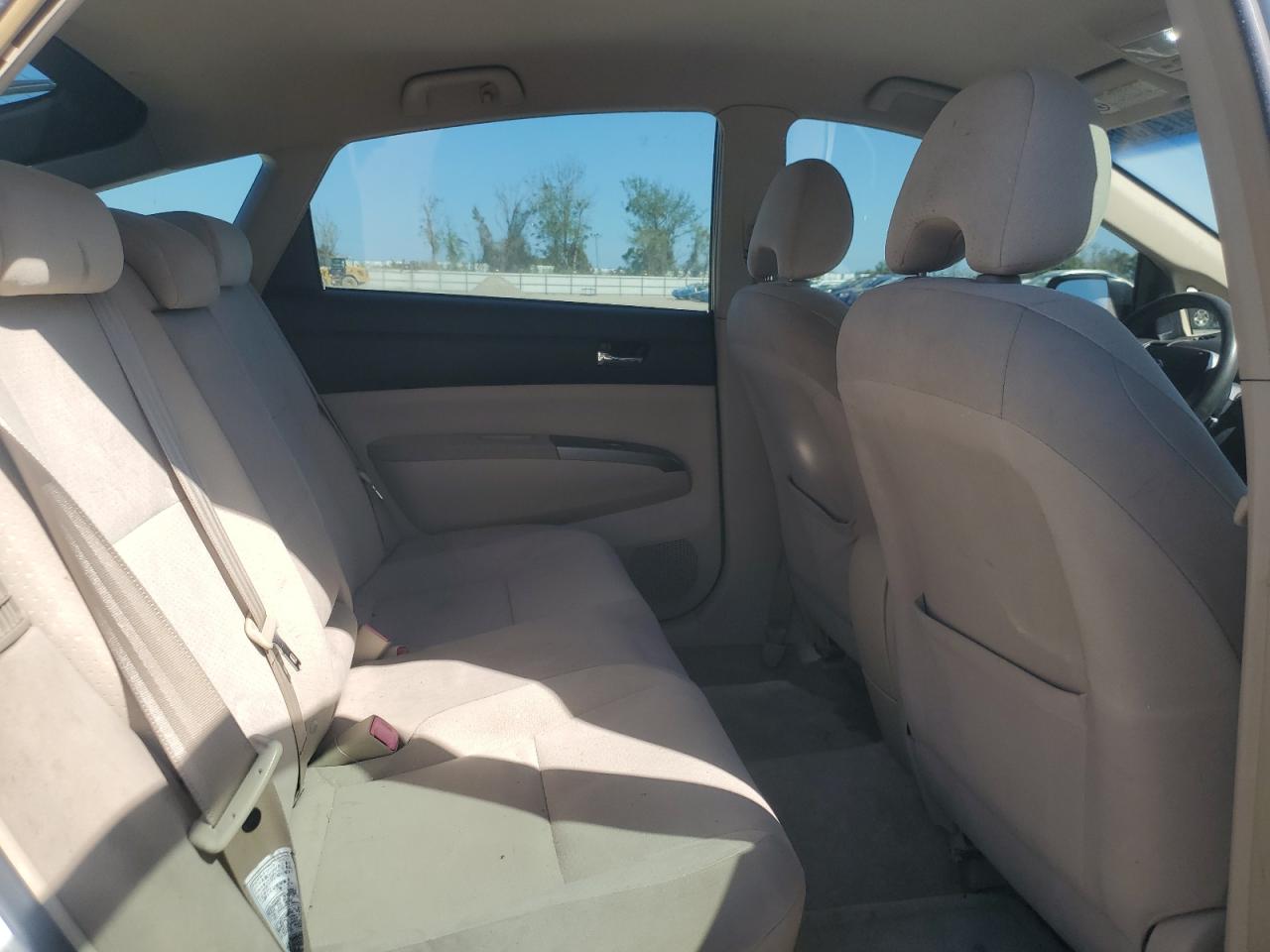 2005 Toyota Prius - Image 10