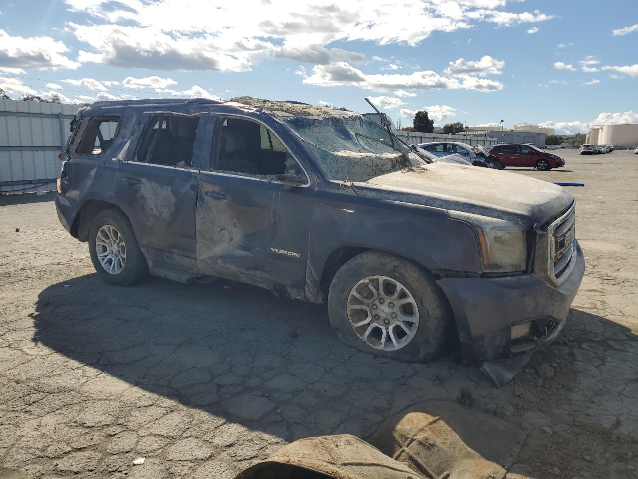 2015 GMC Yukon - Image 4