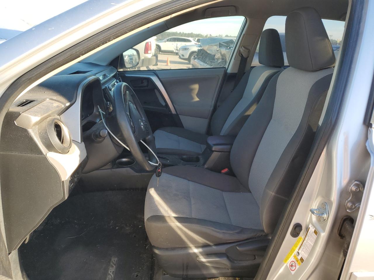 2013 Toyota RAV 4 - Image 7