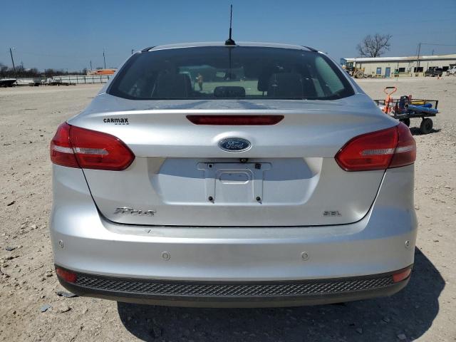 FORD FOCUS 2017 Silver