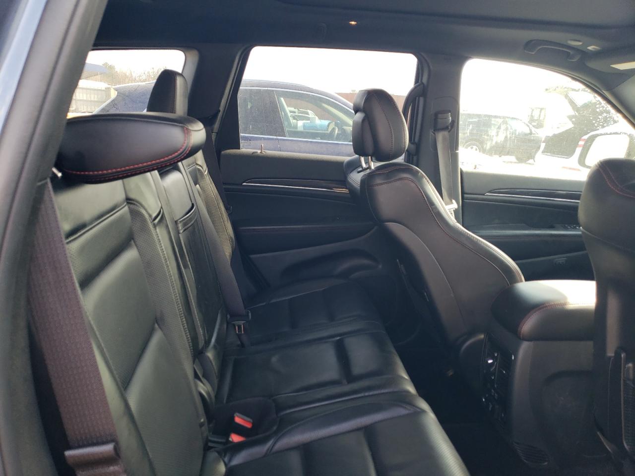 2021 Jeep Grand Cherokee - Image 11