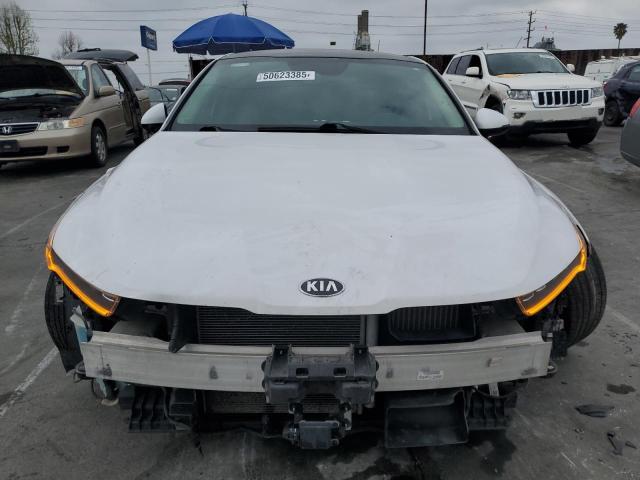  KIA K5 2021 Білий