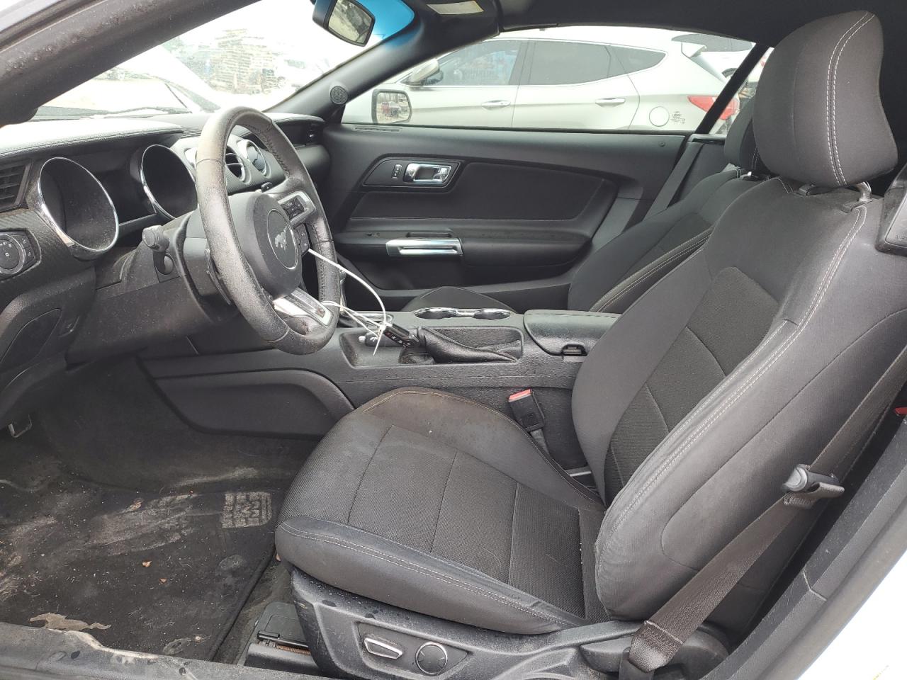 2015 Ford Mustang - Image 7