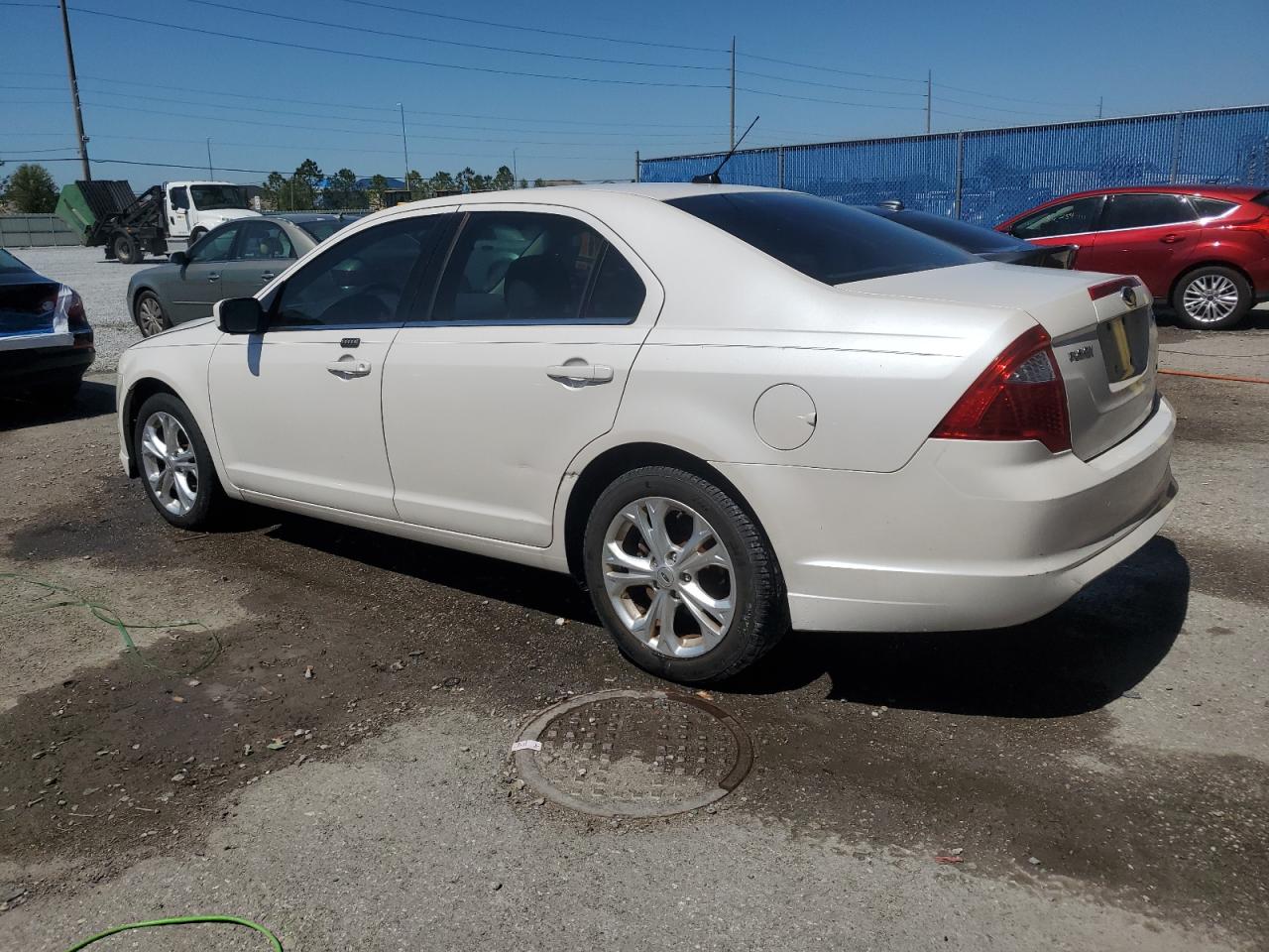 2012 Ford Fusion - Image 2