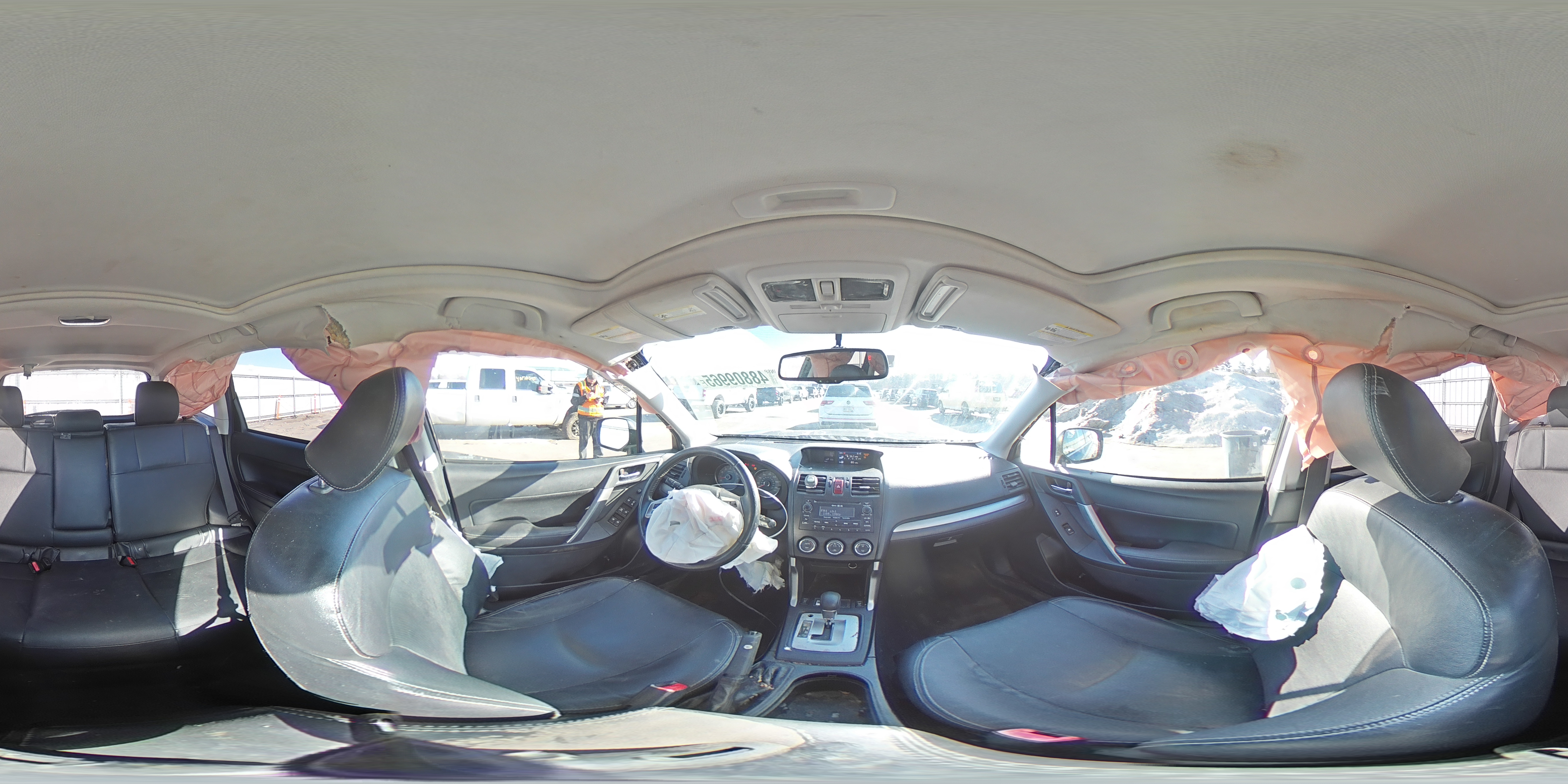 2014 Subaru Forester - Image 12