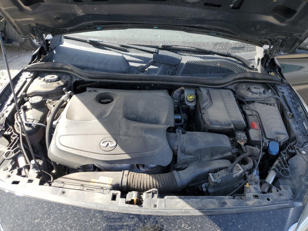 2017 Infiniti QX30 - Image 11
