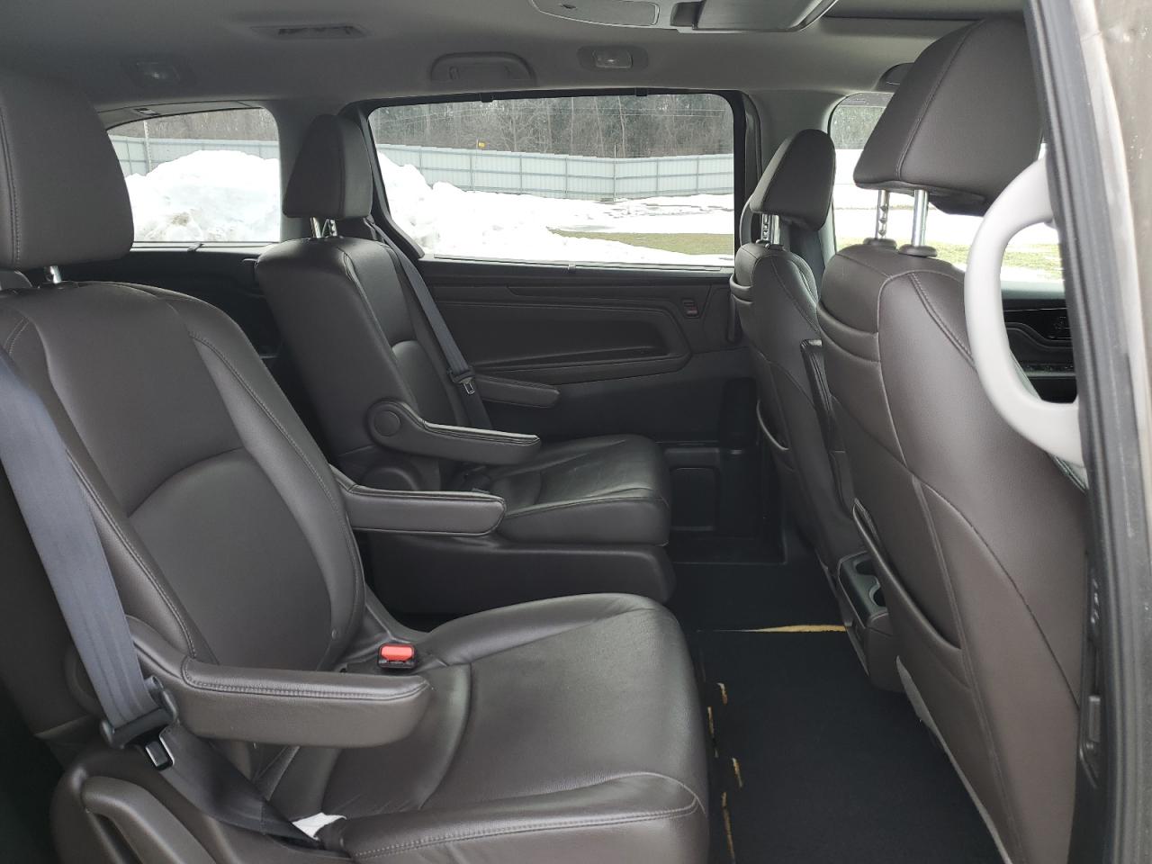 2018 Honda Odyssey - Image 12