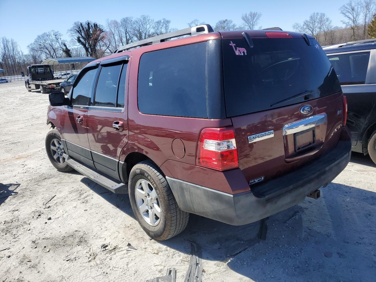 2012 Ford Expedition - Image 2