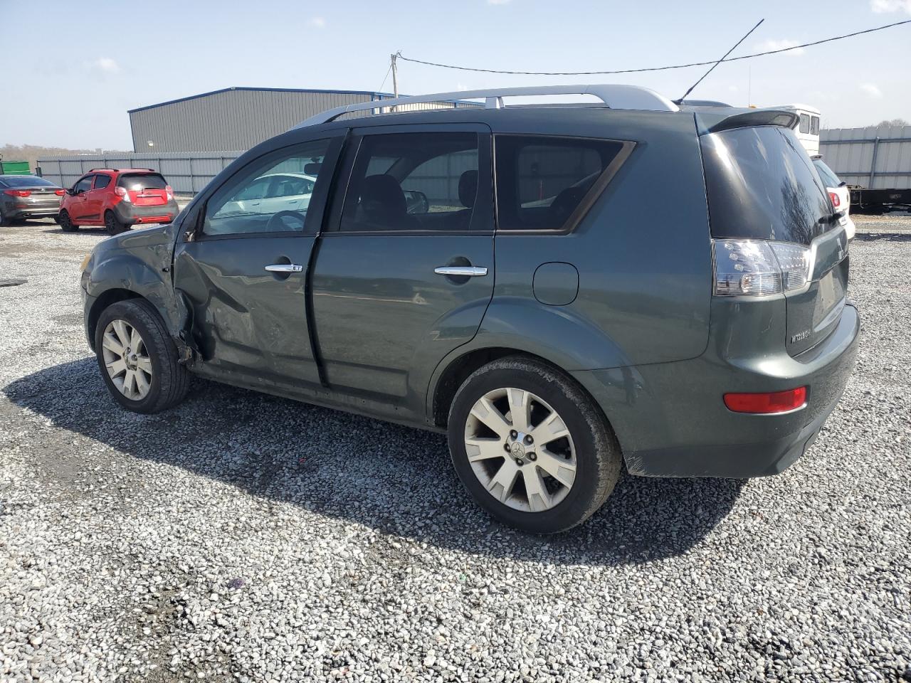 2008 Mitsubishi Outlander - Image 2
