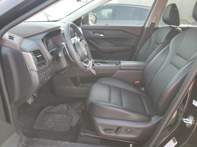  NISSAN ROGUE 2023 Czarny
