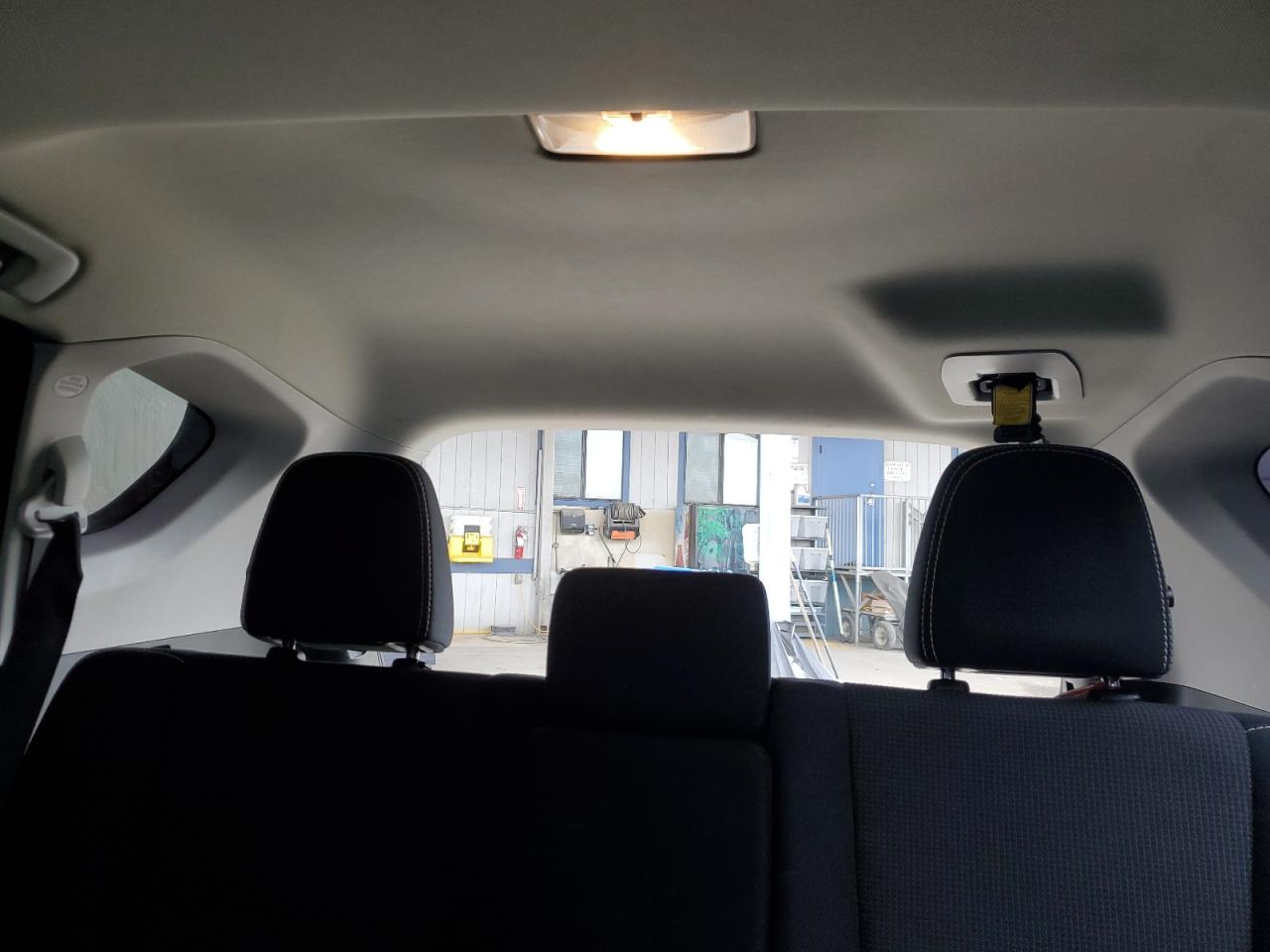 2018 Toyota RAV 4 - Image 10