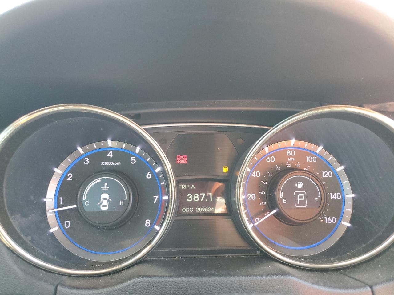 2013 Hyundai Sonata - Image 9