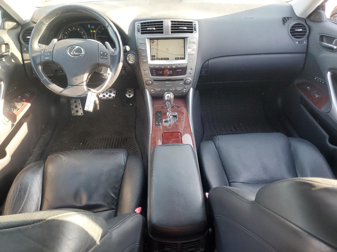 2007 Lexus IS - Image 8