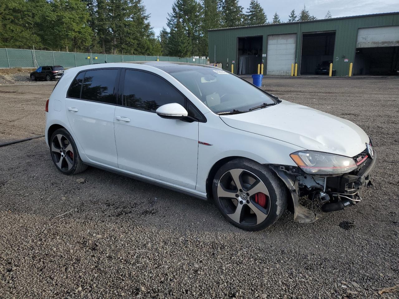 2015 Volkswagen GTI - Image 4