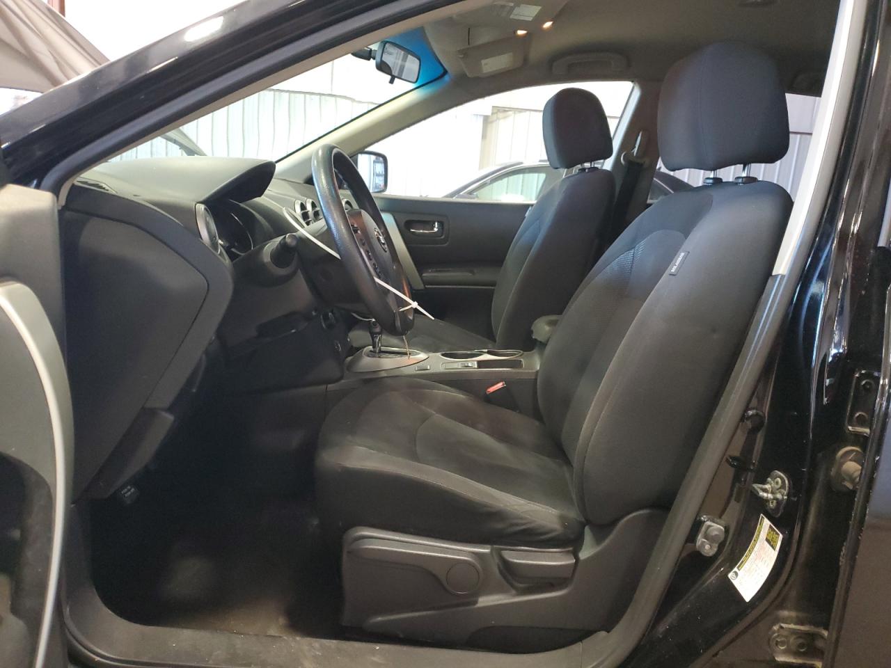 2015 Nissan Rogue - Image 7