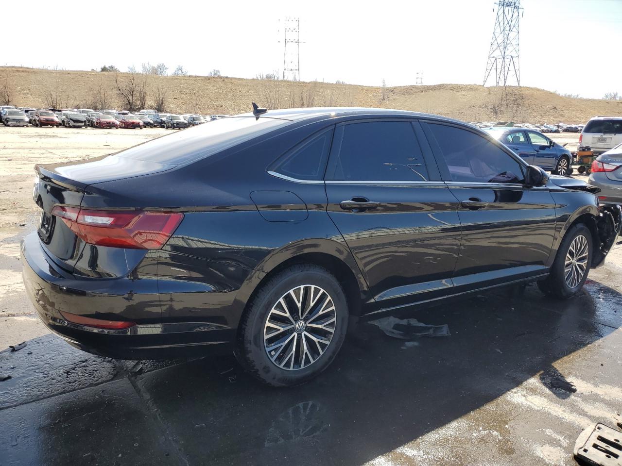 2021 Volkswagen Jetta - Image 3