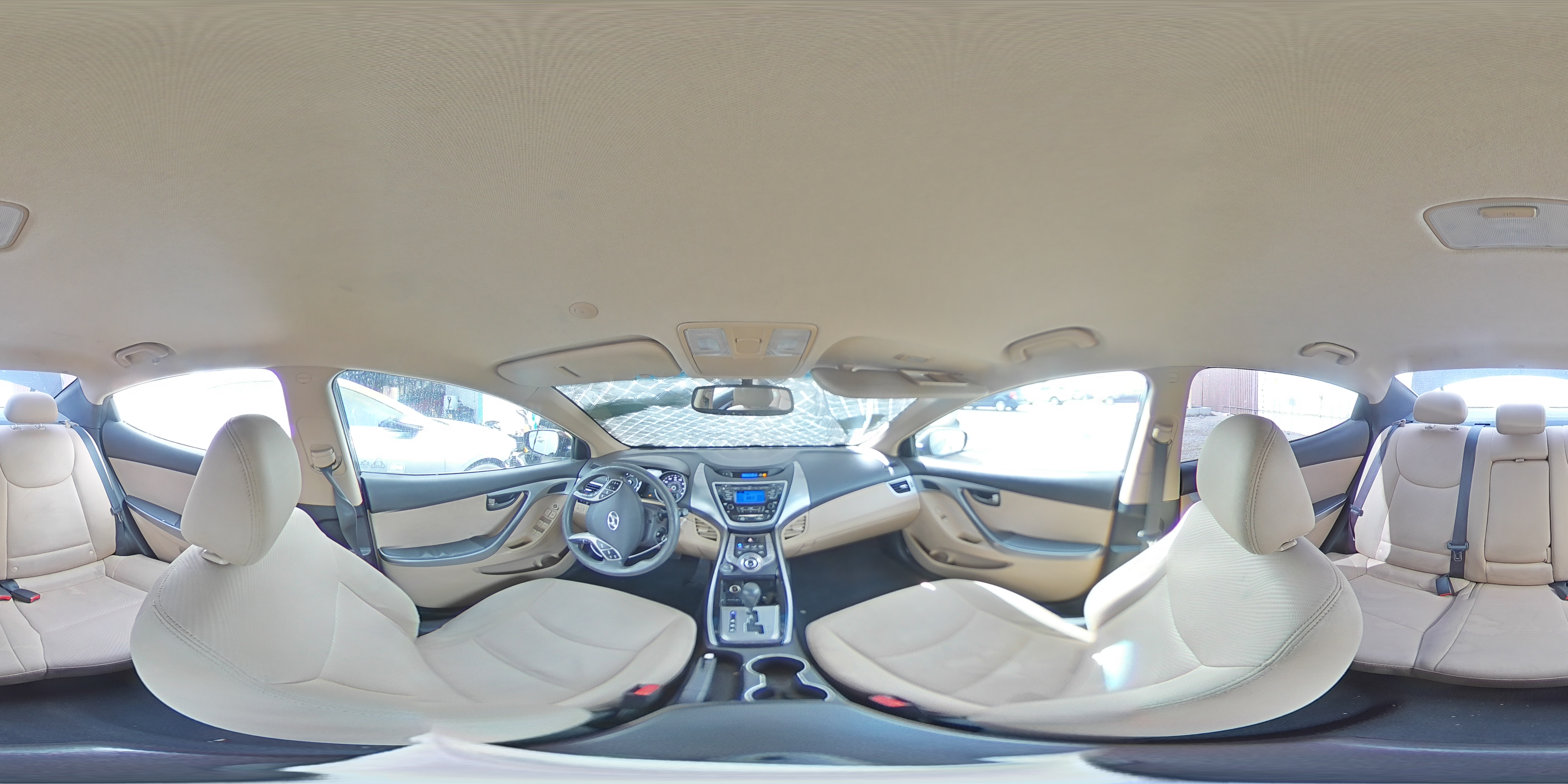 2013 Hyundai Elantra - Image 13