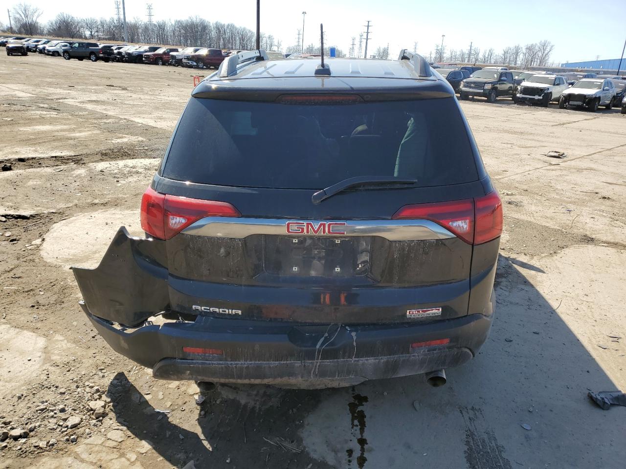 2019 GMC Acadia - Image 6
