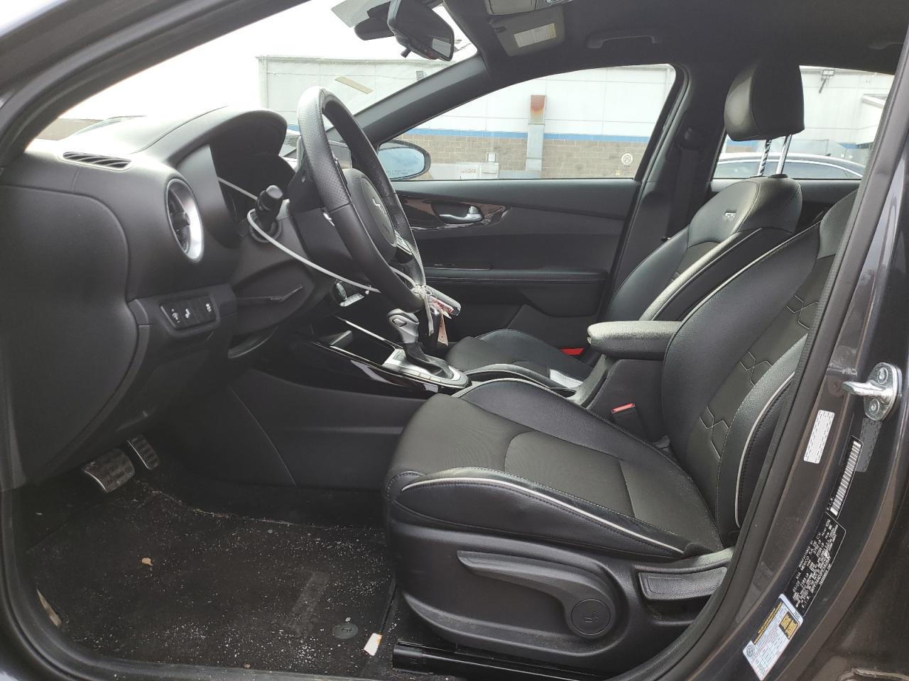 2023 Kia Forte - Image 7