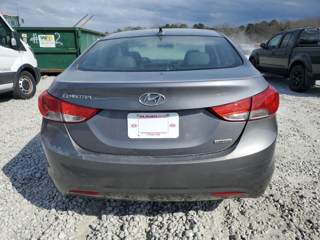 2012 Hyundai Elantra - Image 6
