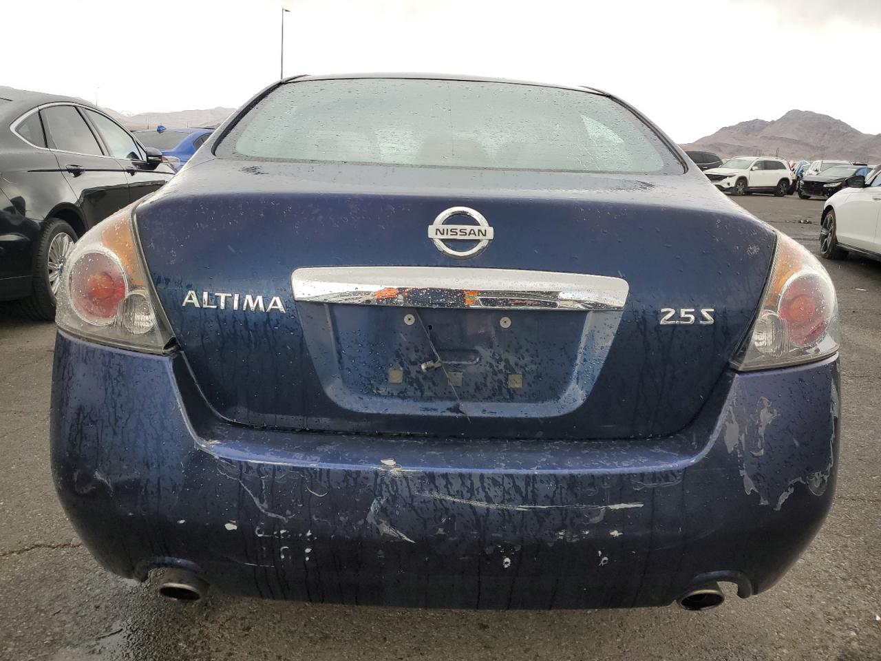 2011 Nissan Altima - Image 6