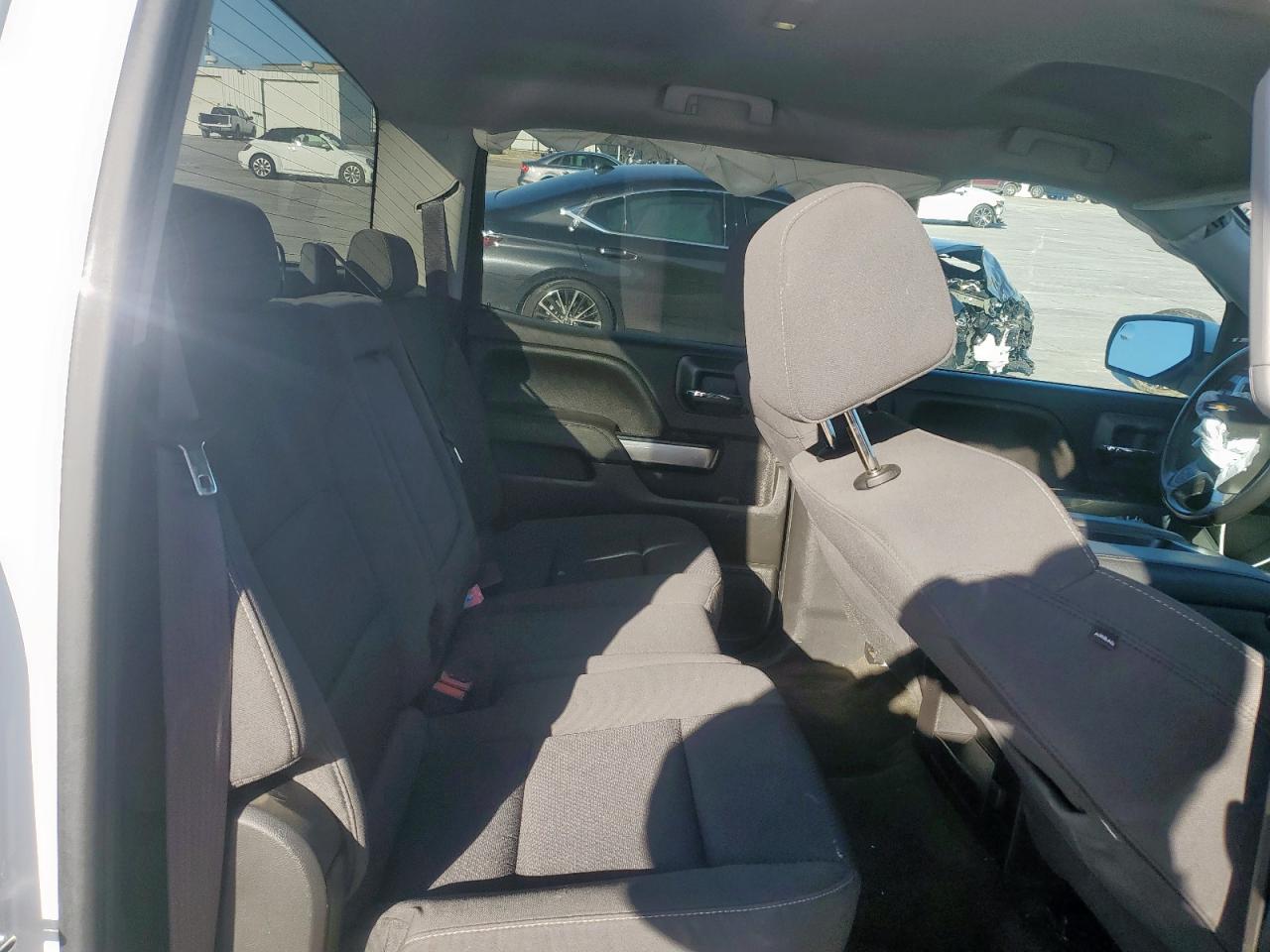 2017 Chevrolet Silverado - Image 10