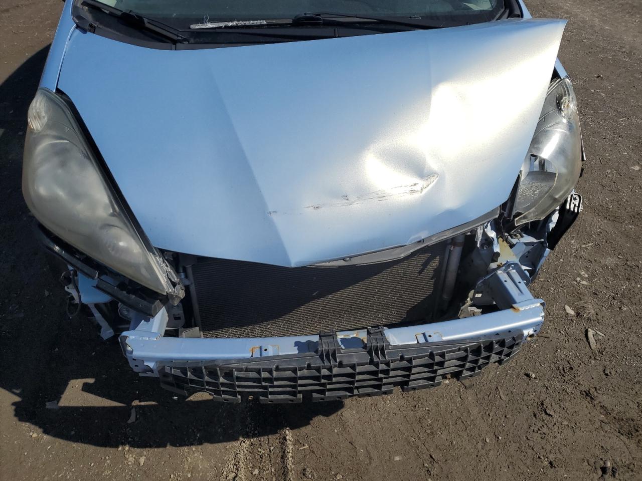 2009 Honda Fit - Image 11