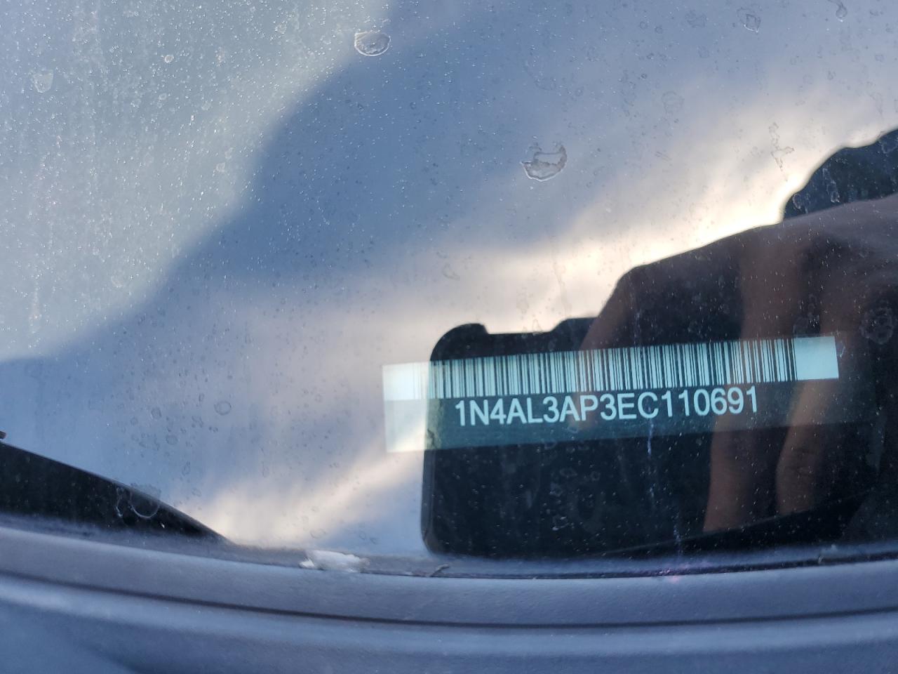 2014 Nissan Altima - Image 12