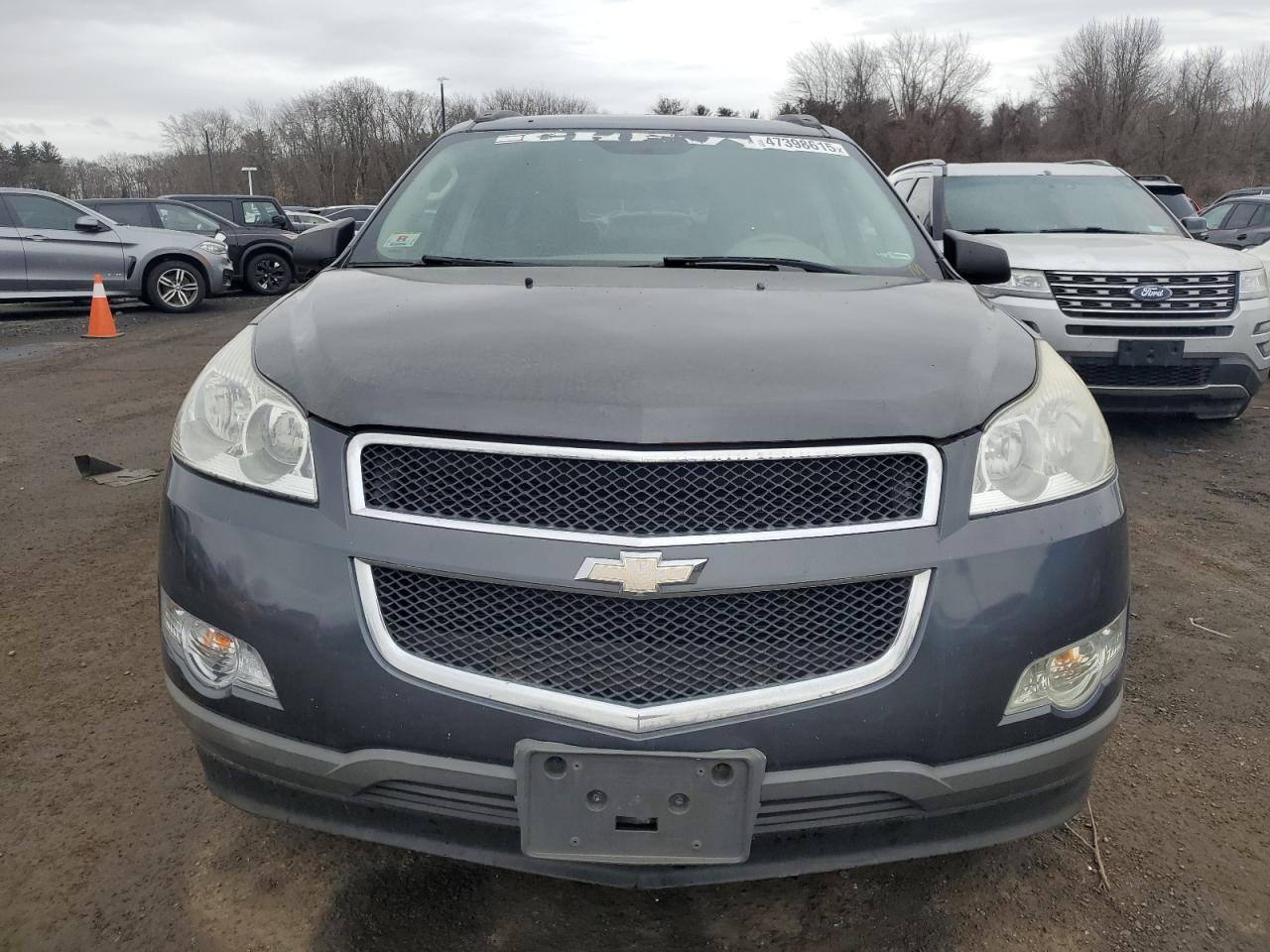 2012 Chevrolet Traverse - Image 5