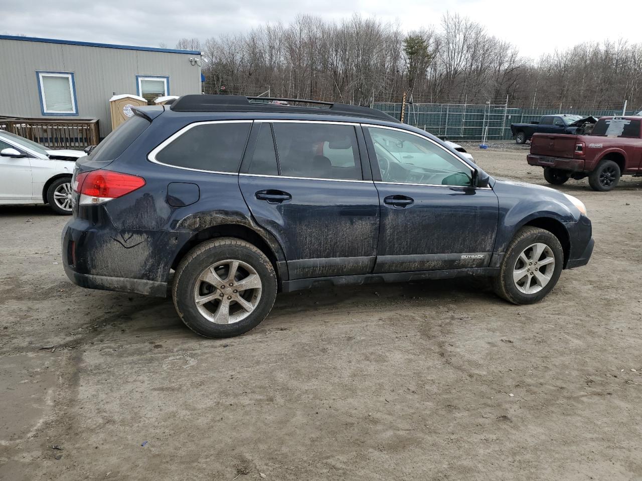 2013 Subaru Outback - Image 3