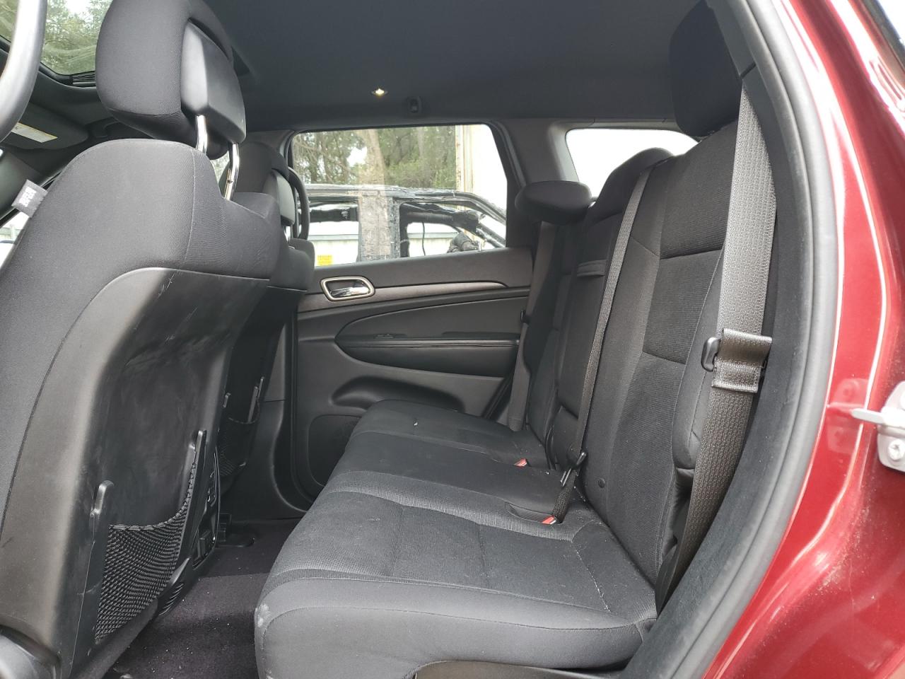 2016 Jeep Grand Cherokee - Image 11