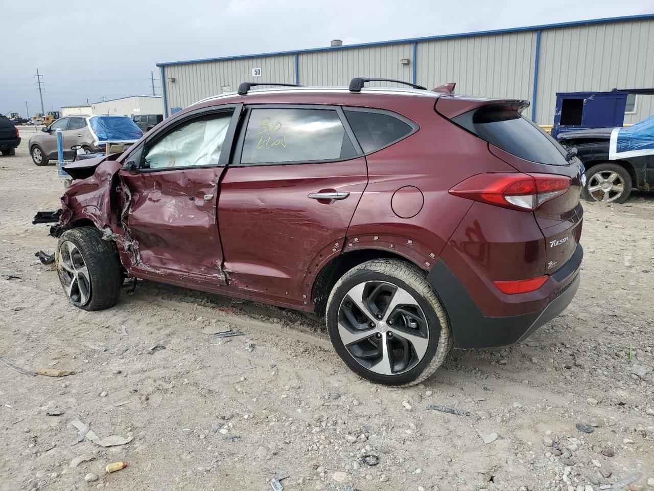 2016 Hyundai Tucson - Image 2