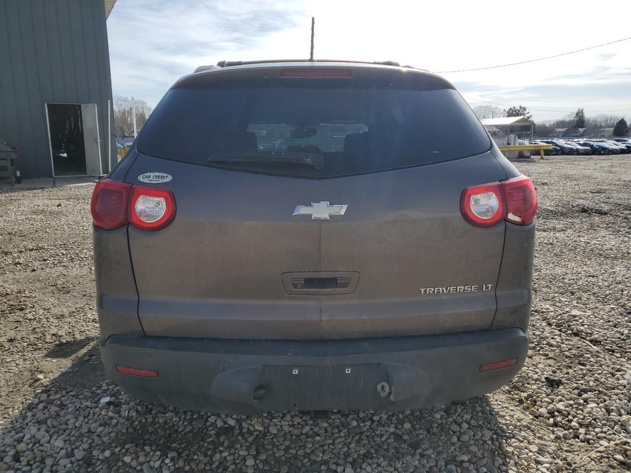 2009 Chevrolet Traverse - Image 6