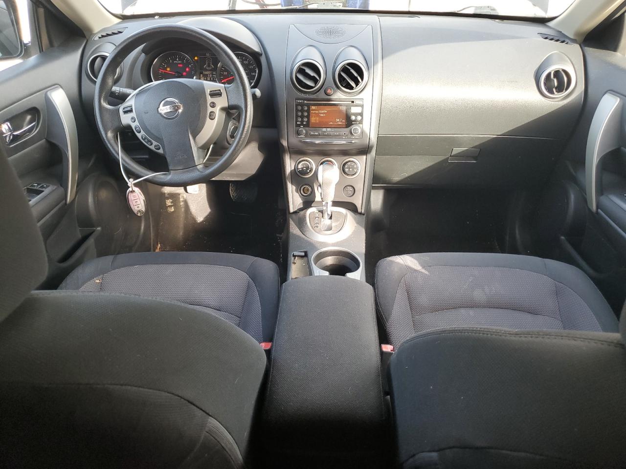 2011 Nissan Rogue - Image 8